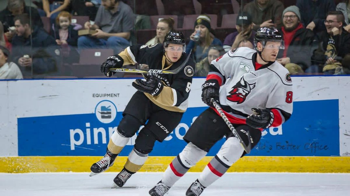 SHORTHANDED THUNDER STYMIED IN 3-1 LOSS TO GROWLERS