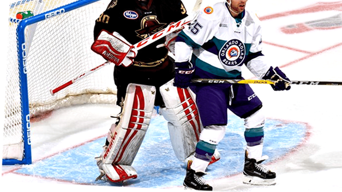Williams Earns First Pro Win with 49 Saves in 5-3 Victory