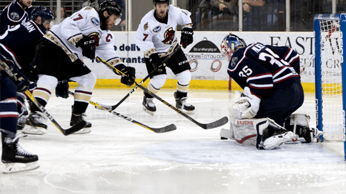 Glads Earn Point in OT Loss to Stingrays