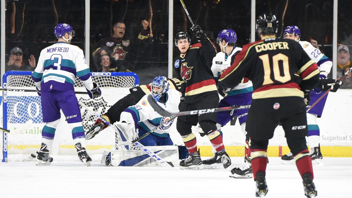 Point Streak Moves to Six Games as Glads Fall 3-2 in OT