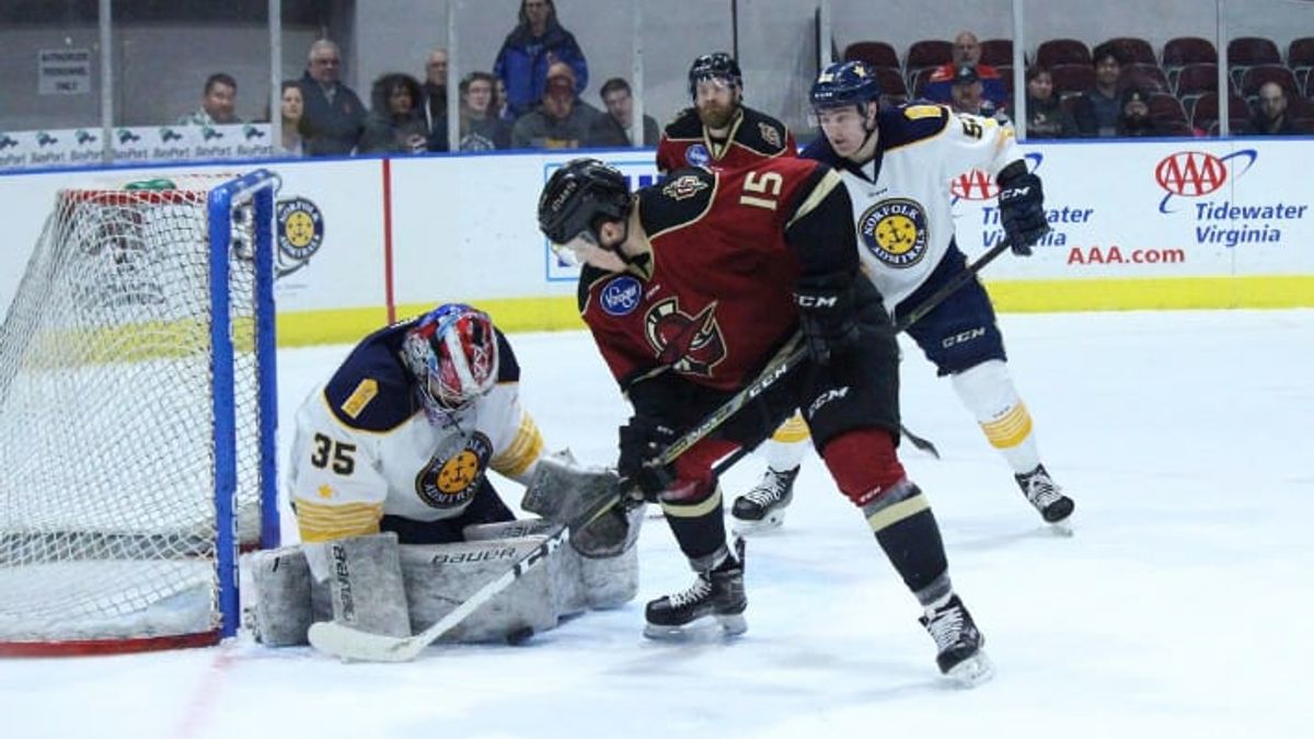 Record Point Streak Moves to 13 in 4-1 Road Victory in Norfolk
