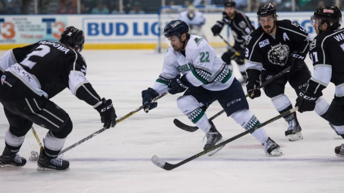 Everblades Close Week with 3-2 Victory Over Monarchs