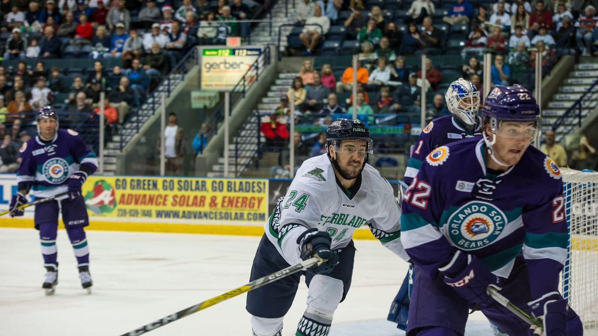 Everblades Shine in 7-2 Win Over Solar Bears