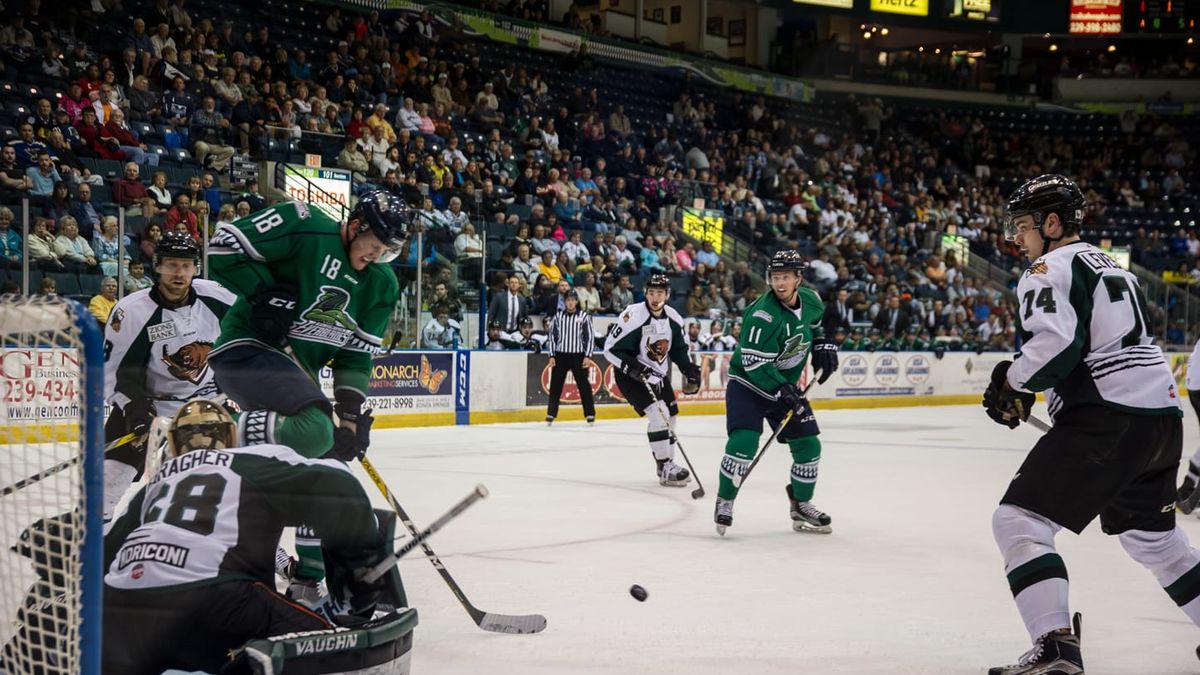 Slow Start Costly as Grizzlies Defeat &#039;Blades 4-3