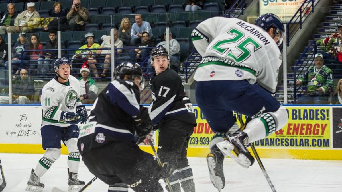 Everblades Jump Icemen in 3-2 Home Victory