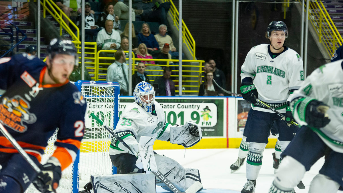 PREVIEW: &#039;Blades host Komets in final non-conference bout