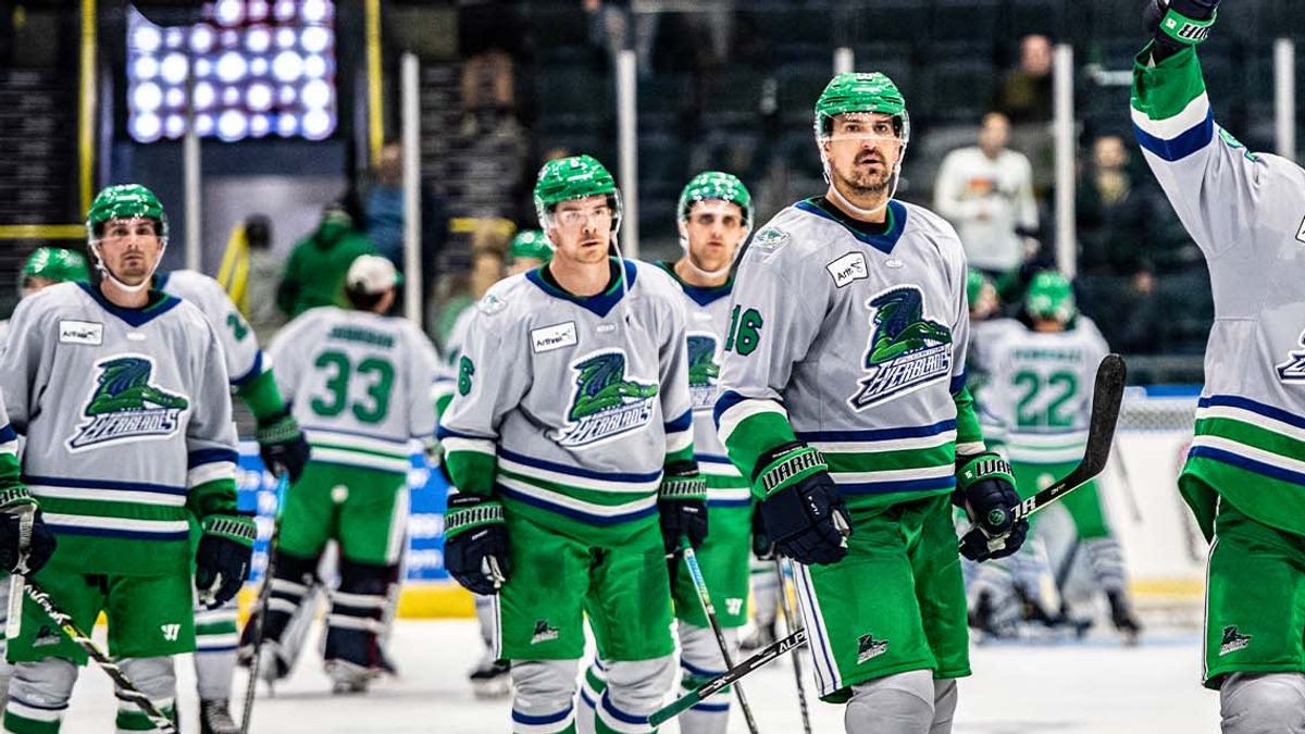 Everblades Open Long Homestand With Three Against Swamp Rabbits