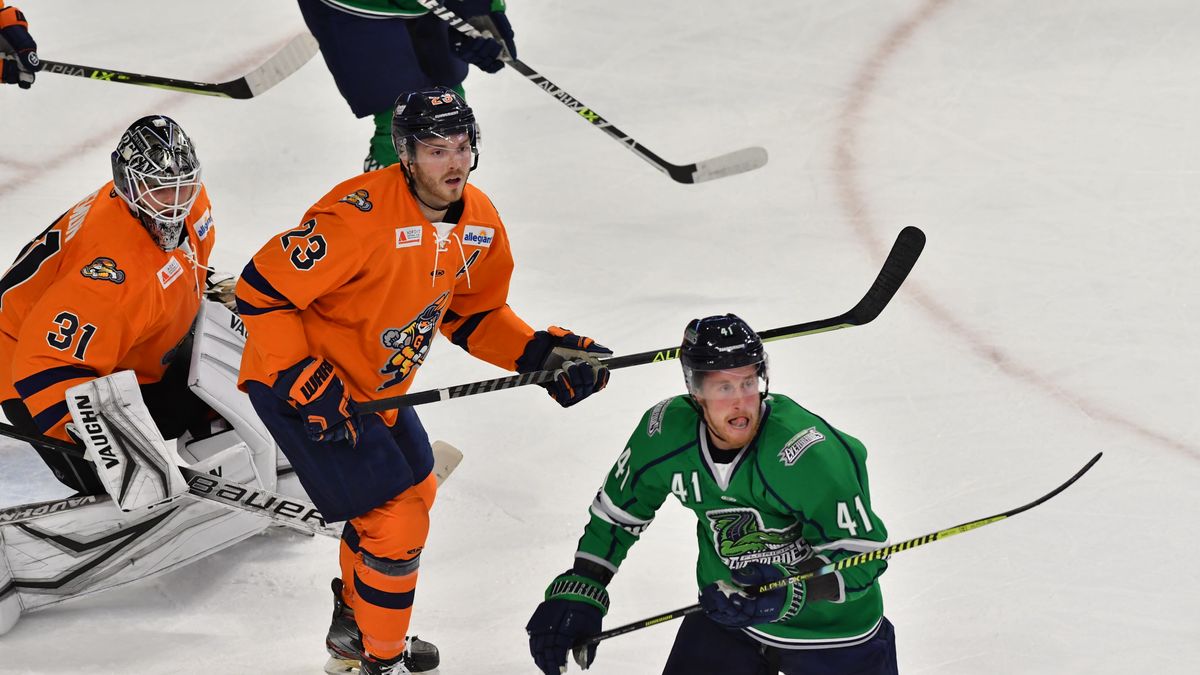 Gennaro, Johnson and Solow Lift Blades to Game Four Win