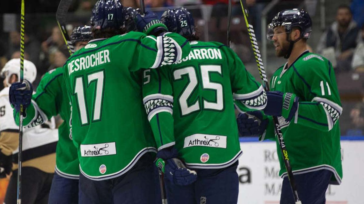 Solow’s OT Winner Lifts Everblades to Game One Victory as Ralph Claims ECHL Playoff Wins Record