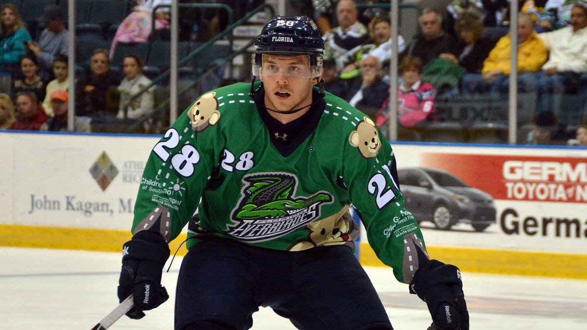 Everblades Hold Off Fuel for Fourth Straight Win