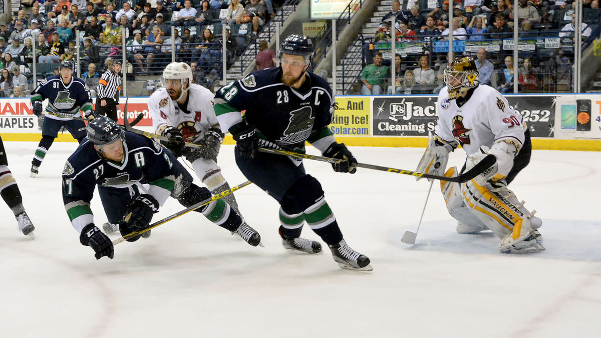 Gladiators Slip Past Everblades 2-1 in Front of Sold Out Crowd