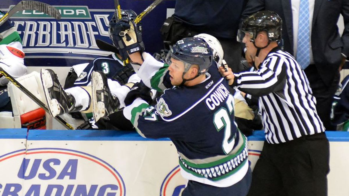 Everblades Fire Back and Even Series with 4-1 Win