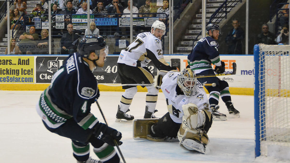 Wheeling&#039;s Foster Steals the Show as Everblades Fall in Game 6