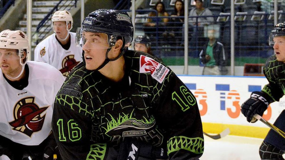 Everblades Agree to Terms with Forward Mike Aviani