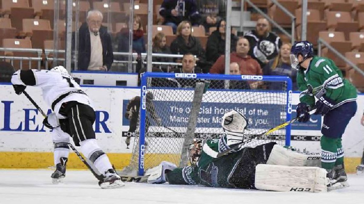 Everblades Bounce Back with 4-1 Win Over Manchester
