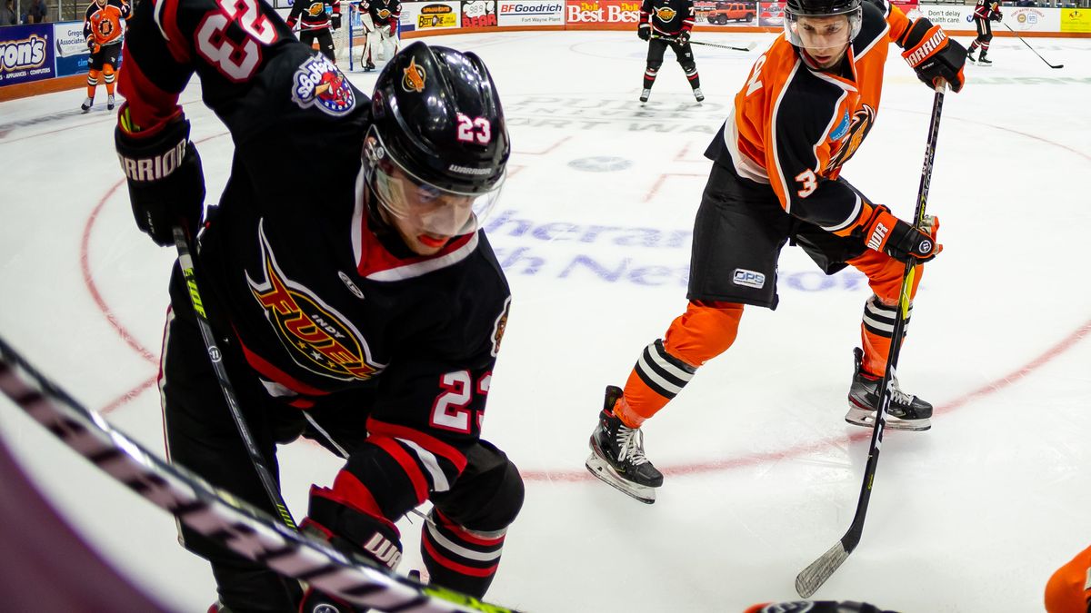 Komets take two from Indy