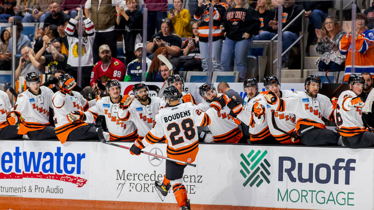 Komets gain two points