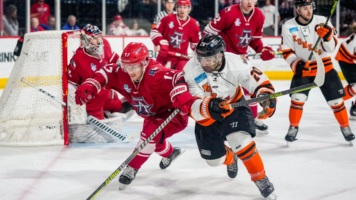 Komets take two of three in Texas