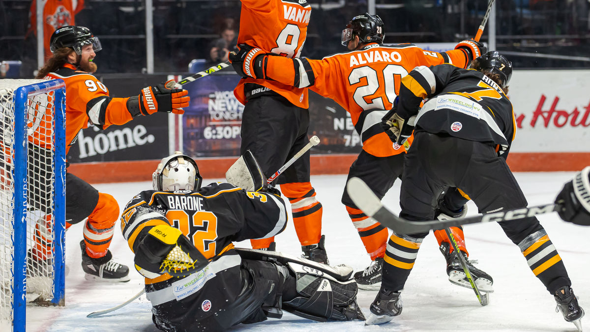 Komets win back-to-back games at home