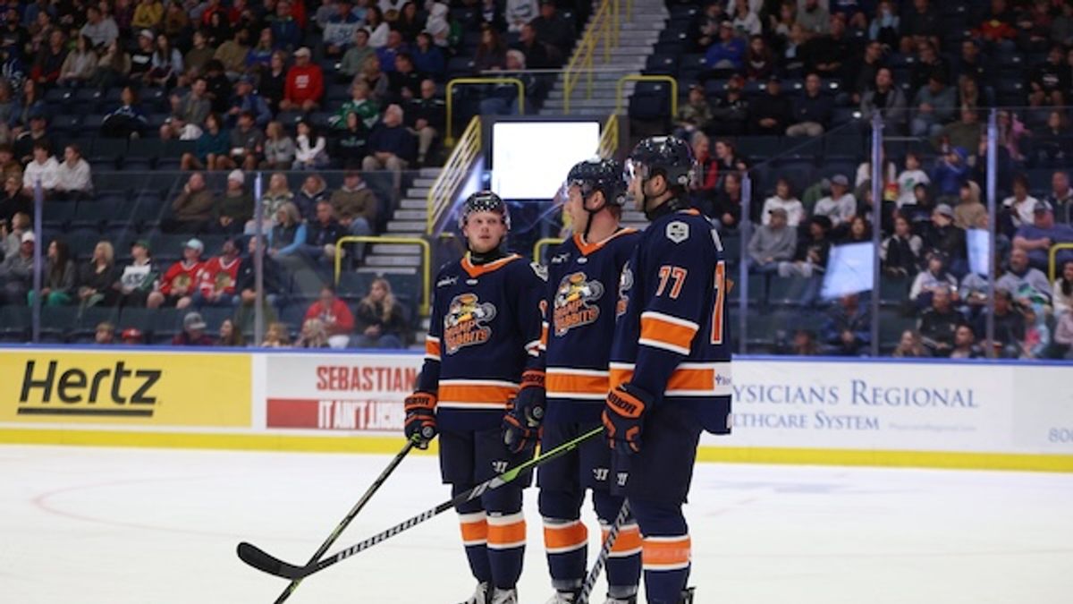 COMEBACK FALLS SHORT AS RABBITS FALL TO EVERBLADES IN 10-GOAL THRILLER