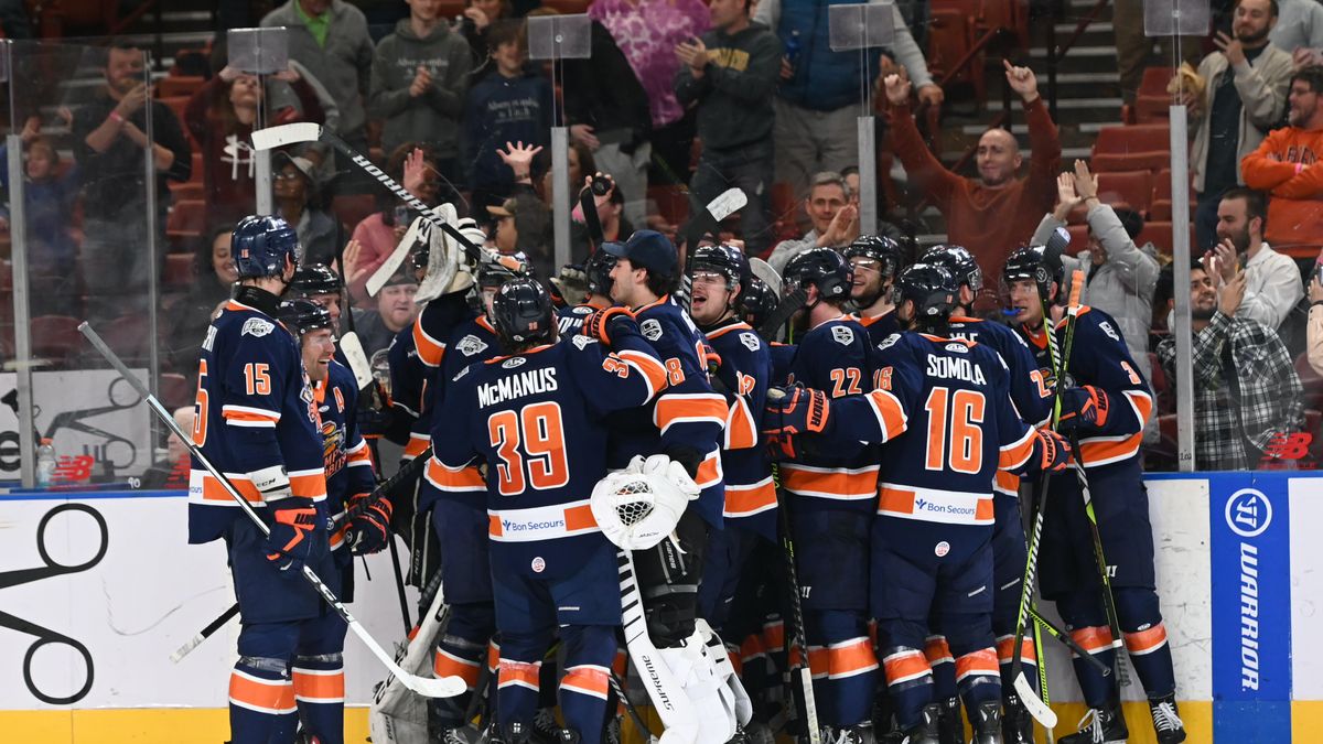 SWAMP RABBITS BEAT THE BUZZER TO FOURTH STRAIGHT WIN