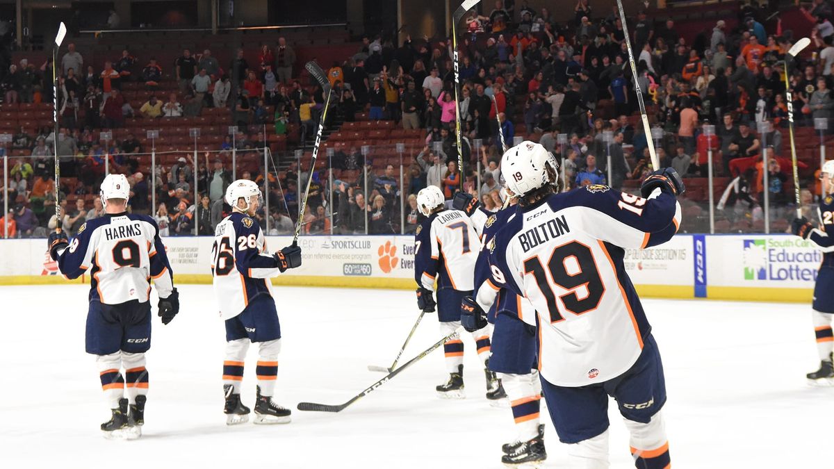 Third Period Vaults Swamp Rabbits to Victory