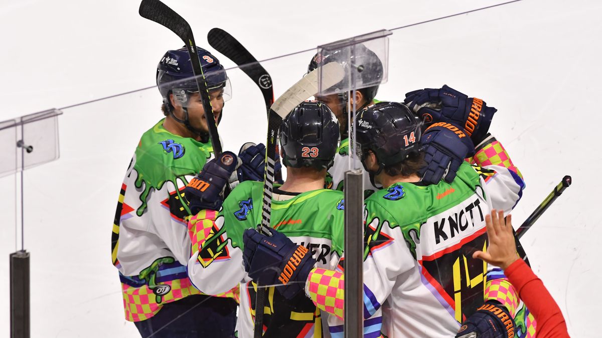 RABBITS CONCLUDE WEEKEND WITH FIVE OUT OF SIX POINTS VERSUS RAYS