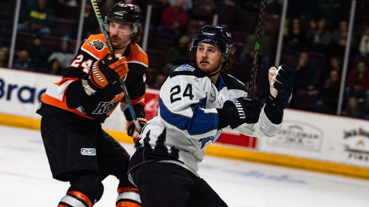 Steelheads Fall 4-2 to Komets in Spirited First Franchise Meeting