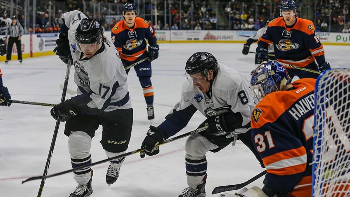 Late Icemen Rally Falls Short in Greenville