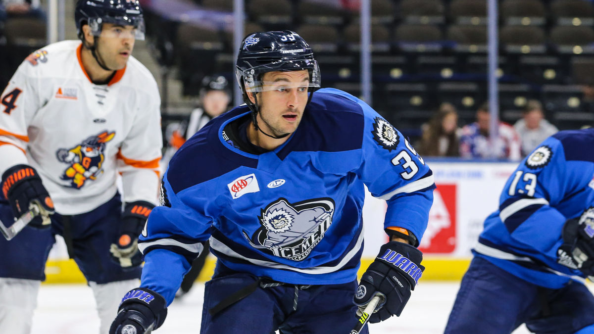 Abbott Girduckis Returns to Icemen from AHL