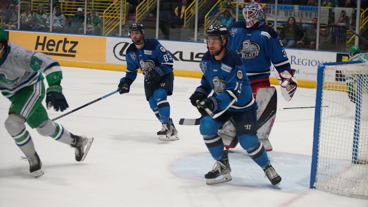 Blades Edge Icemen In Game 1 of Series