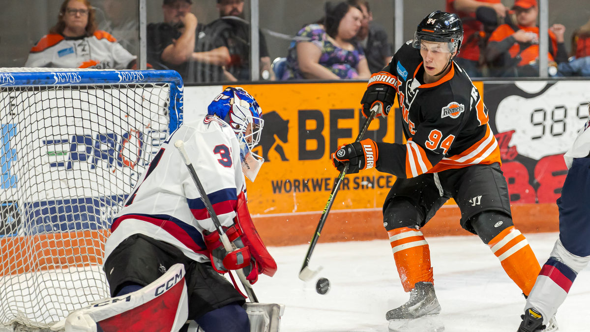 K-WINGS CHARGE OUT OF THE GATE, DROP KOMETS ON ROAD