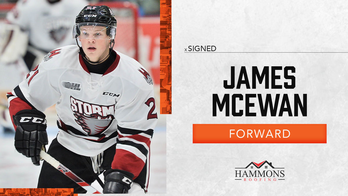 Mavericks Sign Forward James McEwan