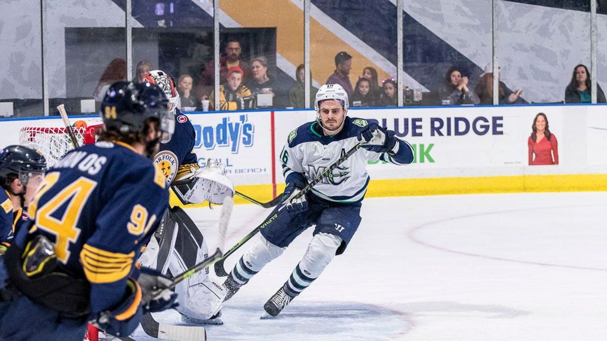 MARINERS HANG SIX ON ADMIRALS IN BOUNCE BACK WIN