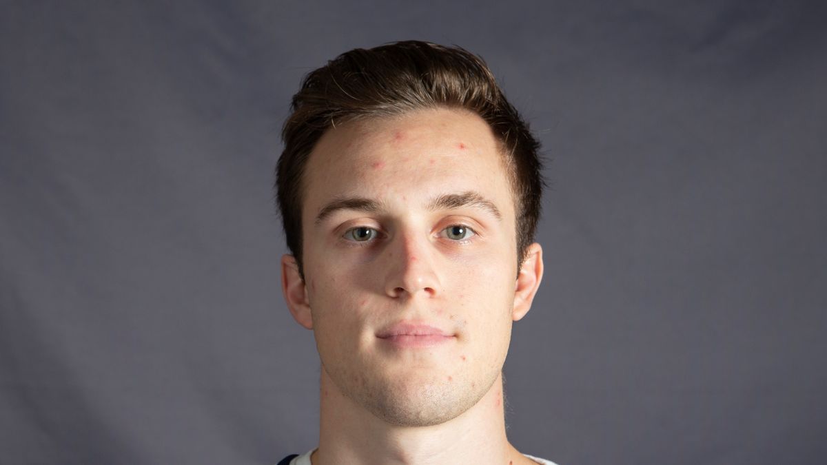 NICK MASTER RE-SIGNS WITH MAINE MARINERS