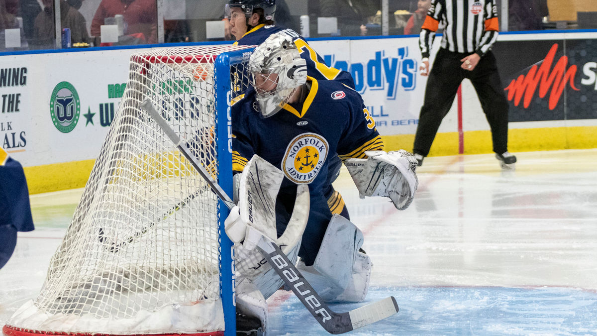Admirals Beat Gladiators, Remain Undefeated At Home