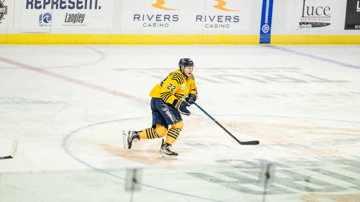 Admirals fall to Growlers in first matchup at Scope