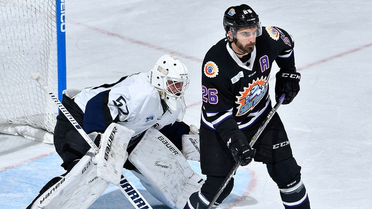 Perry caps historic night with hat trick in Solar Bears win