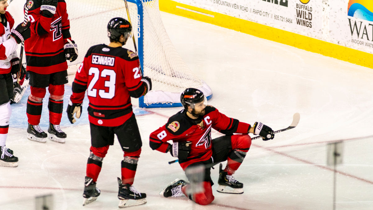 QUENNEVILLE TIES HISTORY AS RUSH FORCE RUBBER MATCH