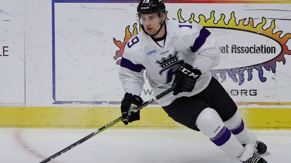 Justin Crandall Selected Sher-Wood Hockey ECHL Player of the Week