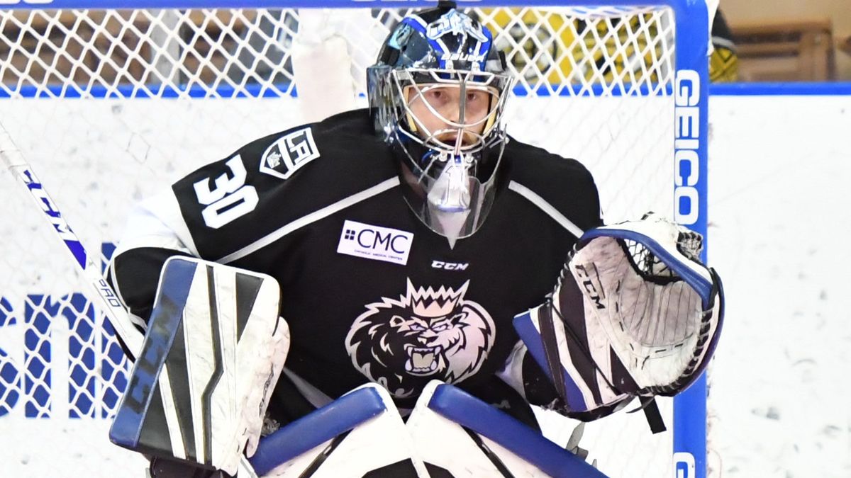 Royals acquire G Branden Komm from Manchester for rights to D Adam Comrie
