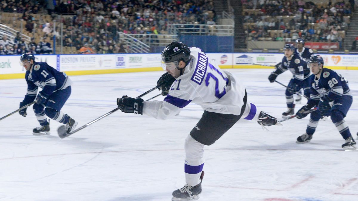 Swavely ties game in final minute, shootout friendly to Worcester, 3-2