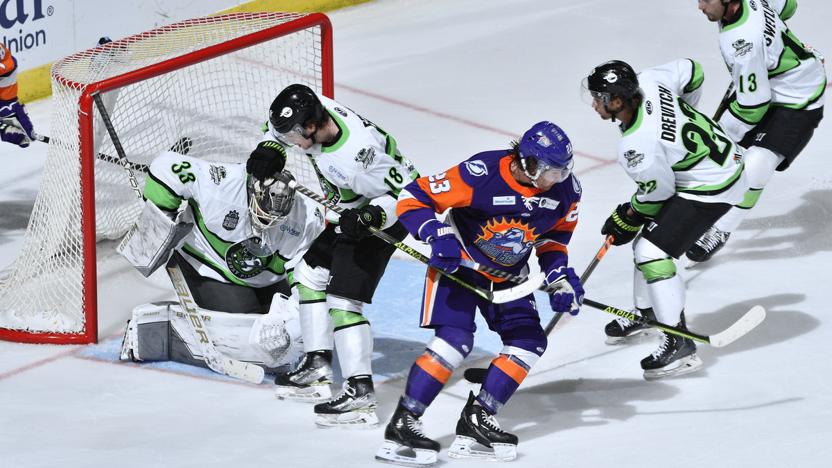 Swetlikoff&#039;s Hat Trick Powers Ghost Pirates Past Orlando