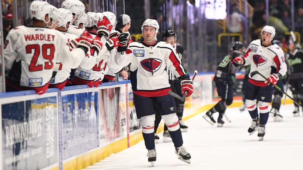 Stingrays Clamp Down on Florida in 5-2 Victory