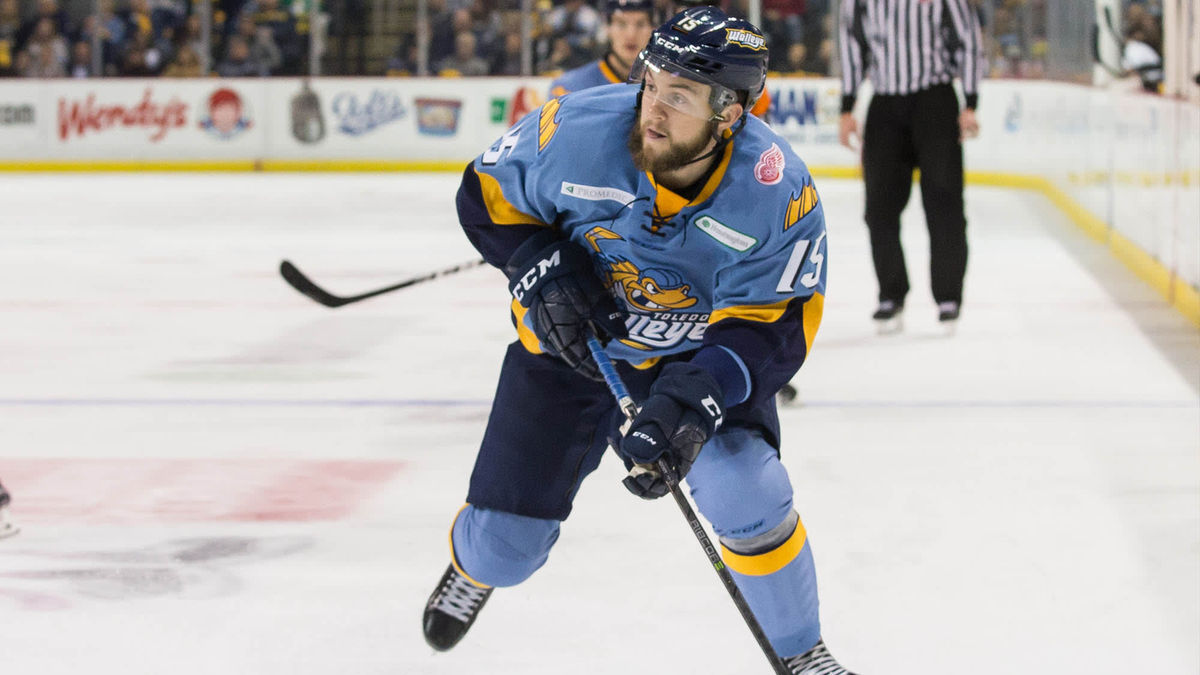 Sadowy strikes again, but Walleye clipped by Wings