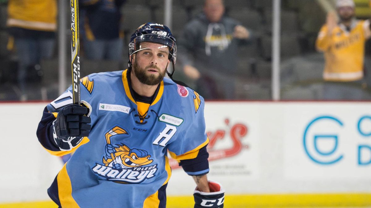 Berschbach sets Walleye record for most games played