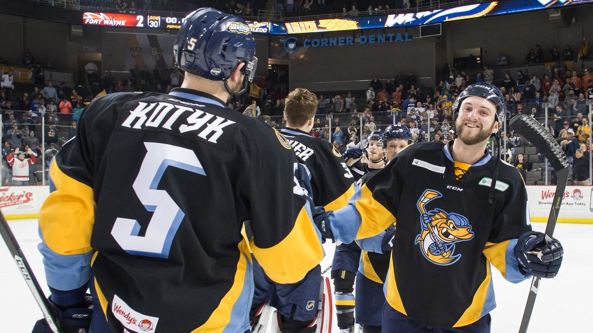 Sadowy&#039;s hat trick sends Walleye to Central Division Finals