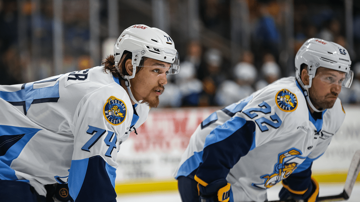 Fraser scores shorthanded as Walleye fall in Fort Wayne
