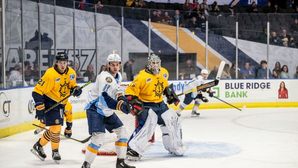 Hawkins power play goal gives Walleye second straight victory over Admirals