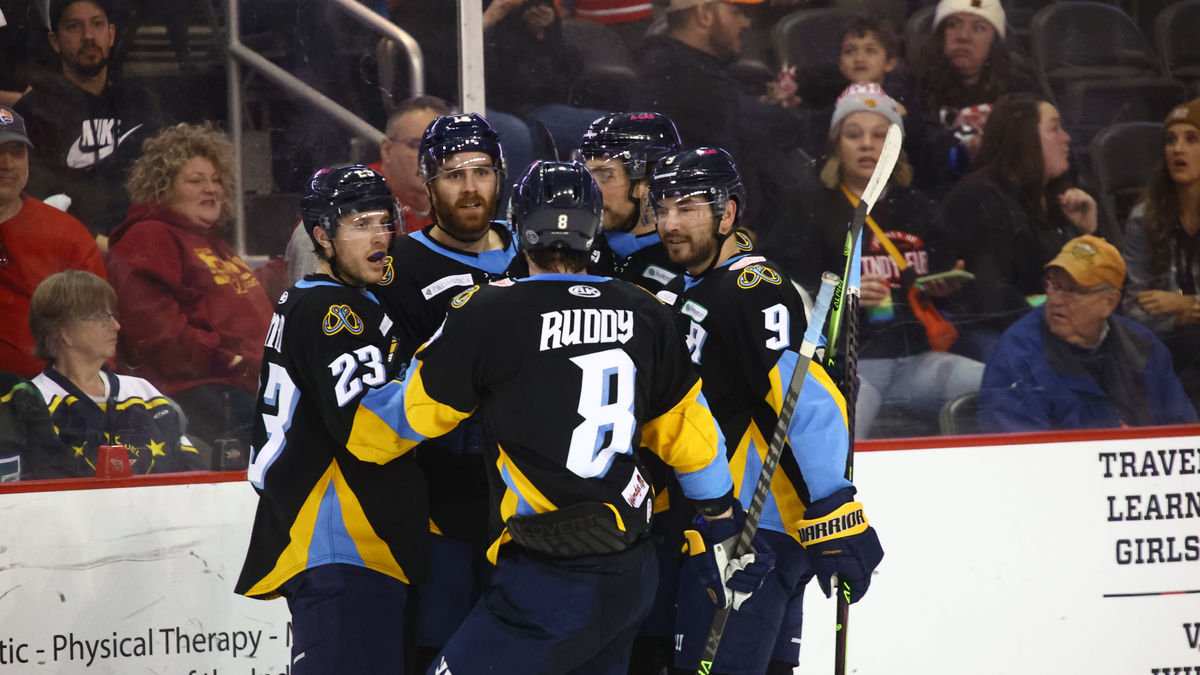 Walleye remain unstoppable on the road with 4-1 victory over Indy
